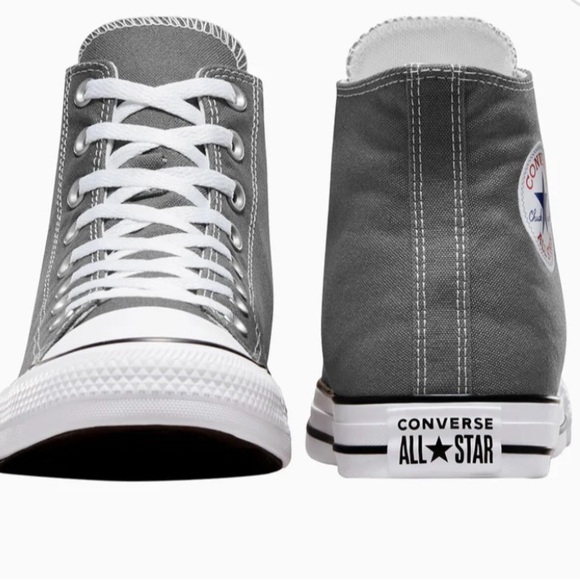 NWOT Mens High Top All Star Converse Sneakers